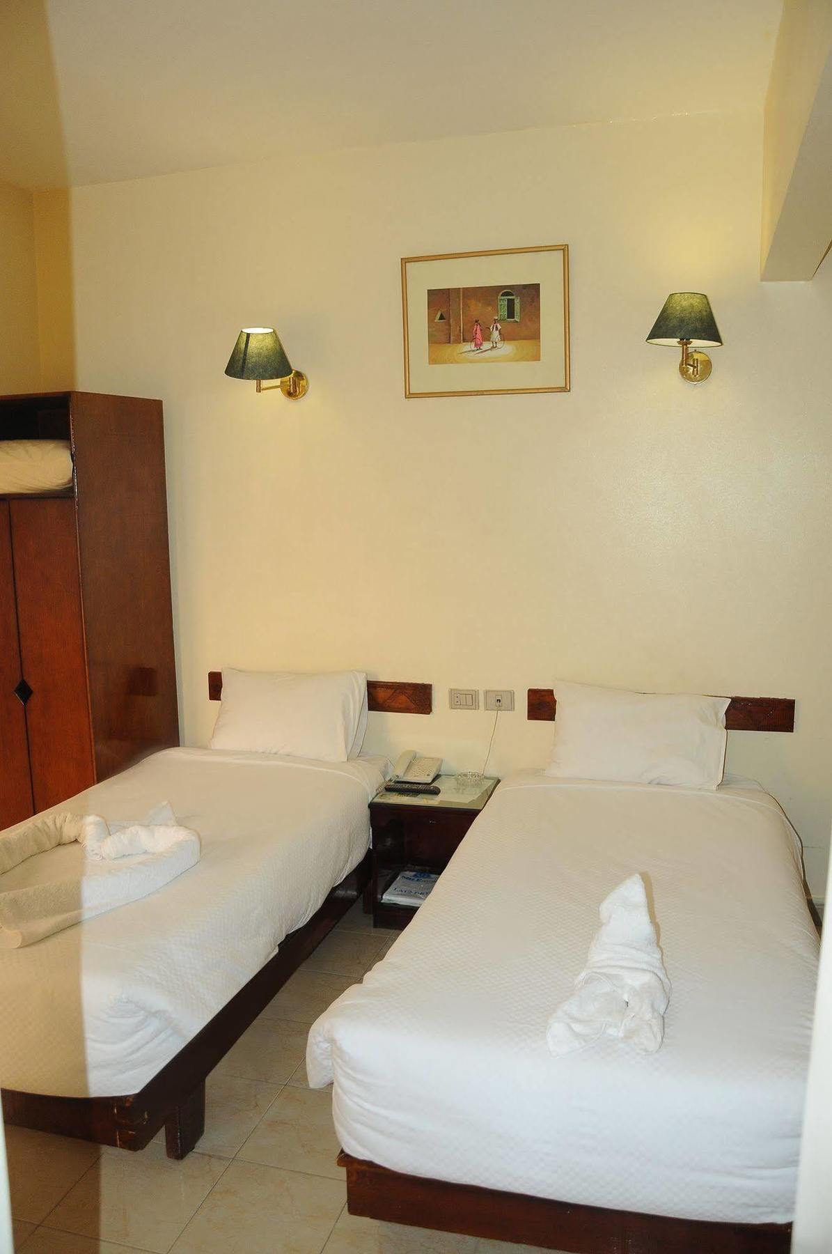 Nile Hotel Aswan Exterior foto